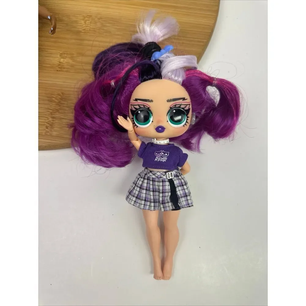 MGA Entertainment LOL Surprise OMG Fashion Dolls‎